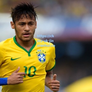 阿森纳新赛季客场球衣新加坡首发 旧将帕洛尔亲临引爆亚洲球迷热情