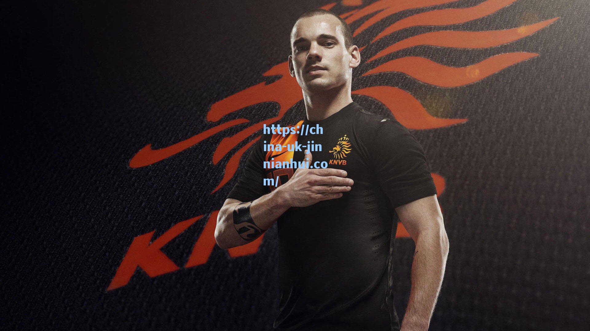 拉菲尼亚续约获西媒盛赞,更衣室领袖与金球奖竞争者的双重崛起