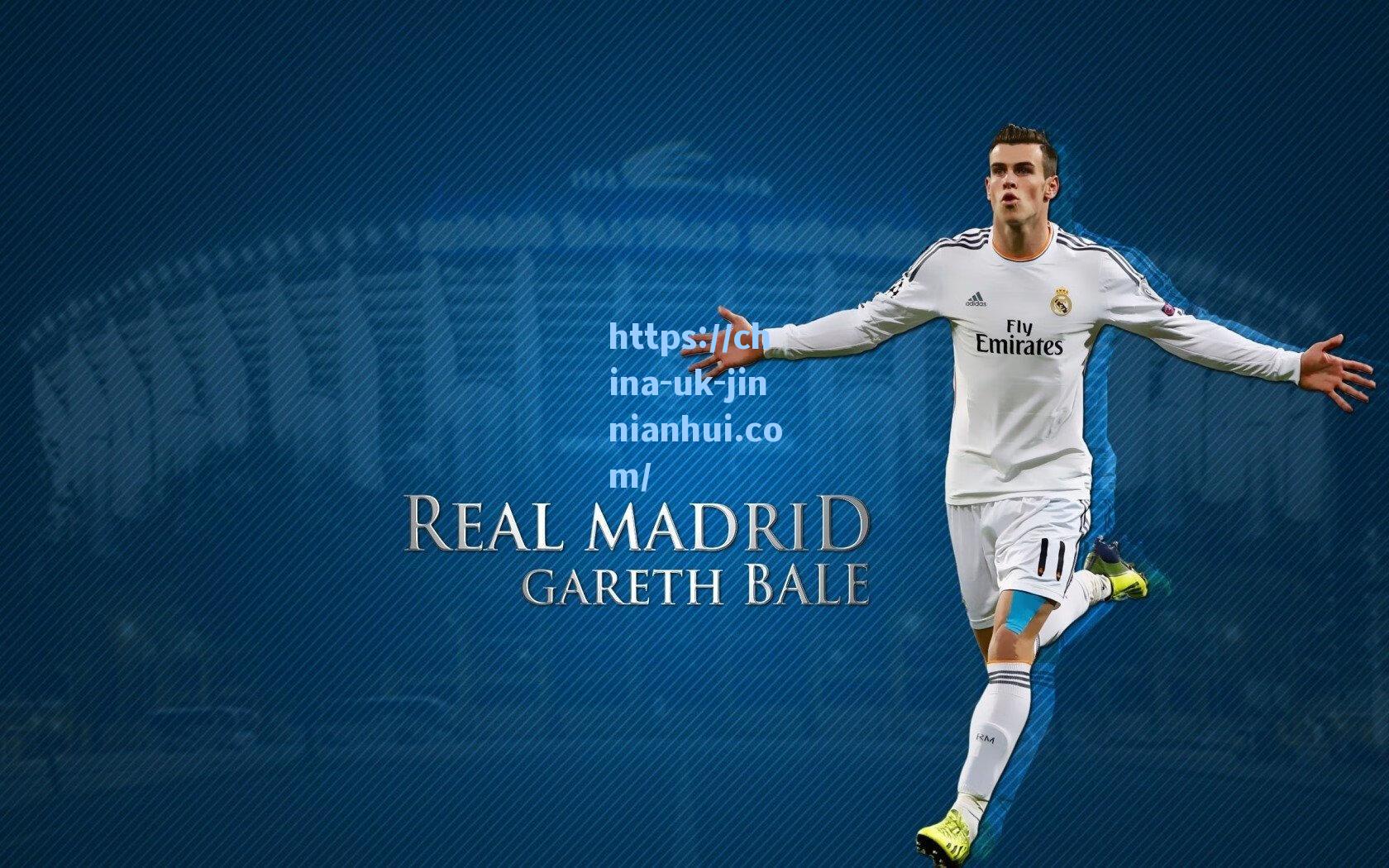 湖人女记者自拍身穿詹姆斯骑士球衣 詹姆斯点评，恰当的着装