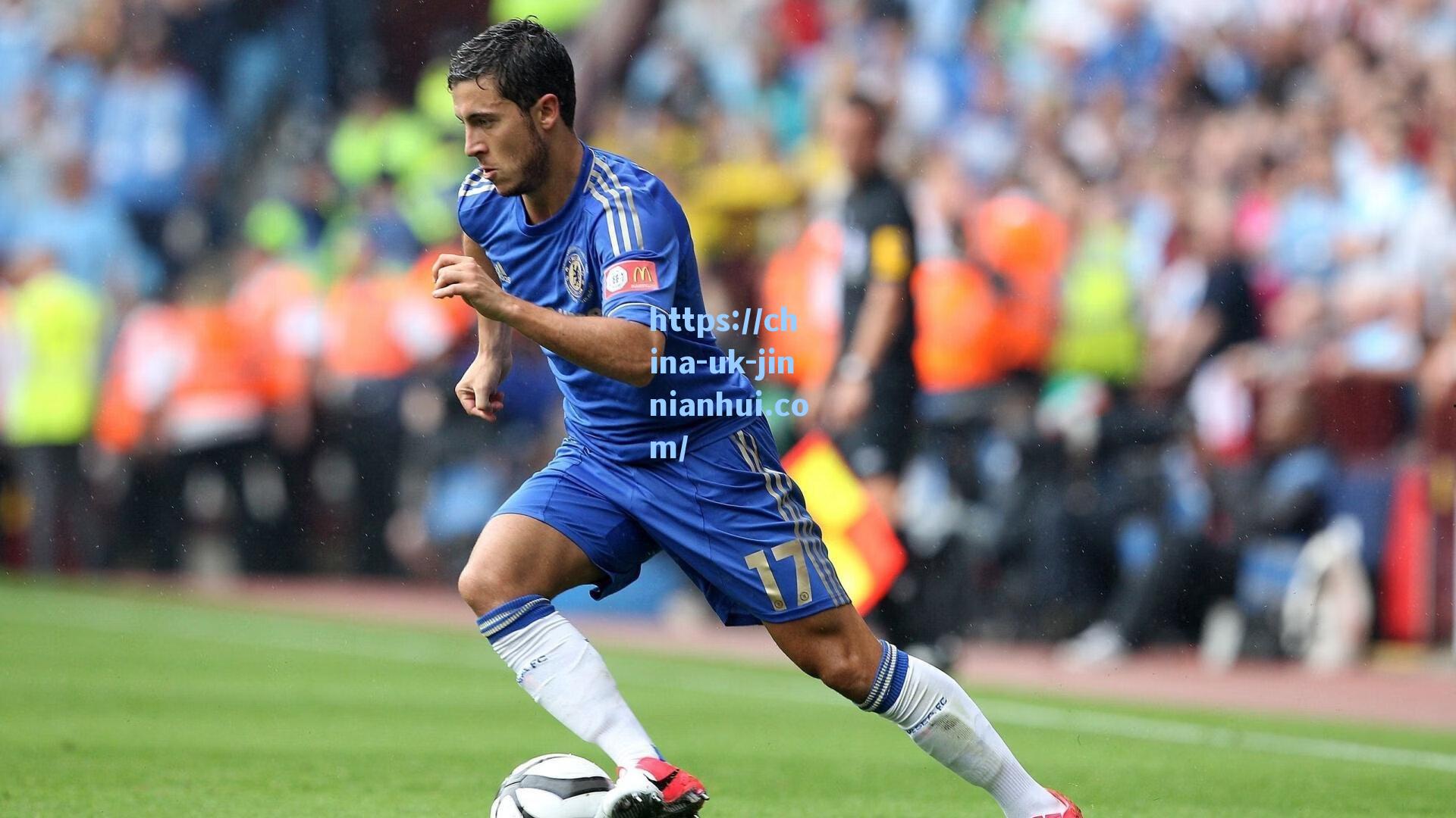 美媒曝联盟合同结构两极分化,顶薪与底薪成主流,中产条款渐行渐远